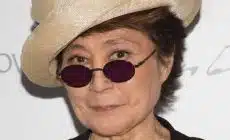 Yoko Ono (sa taille, son poids) qui est son mari